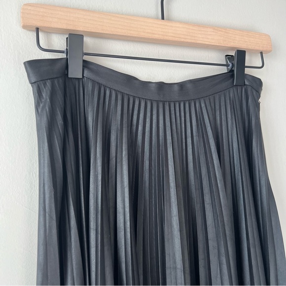 Mango Pleated Skirt - Picture 10 of 13